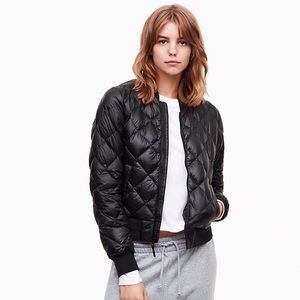 Aritzia TNA League Quilted Puffer